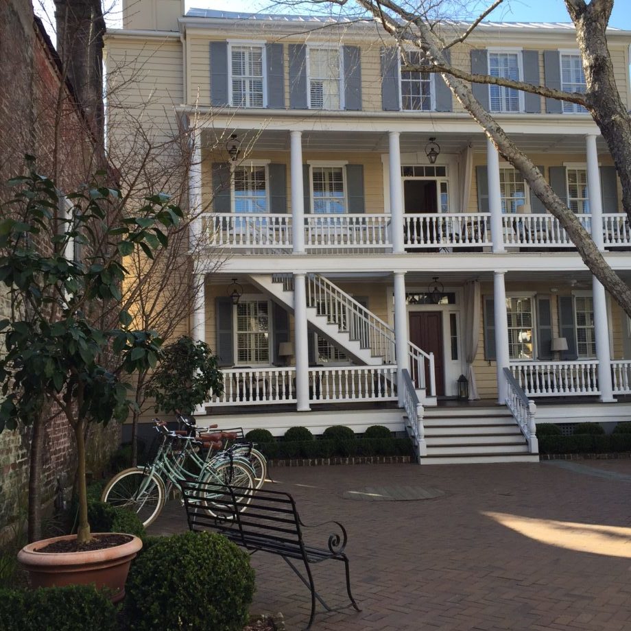 Zero George courtyard